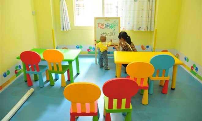 广西河池聪明树启智早教中心儿童小猪视频官网下载