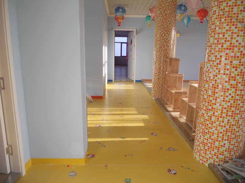 陕西榆林市远兴国学幼儿园塑胶小猪视频官网下载 陕西榆林市远兴国学幼儿园塑胶小猪视频官网下载