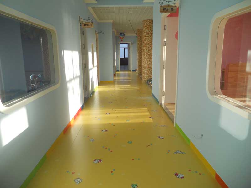 陕西榆林市远兴国学幼儿园塑胶小猪视频官网下载 陕西榆林市远兴国学幼儿园塑胶小猪视频官网下载