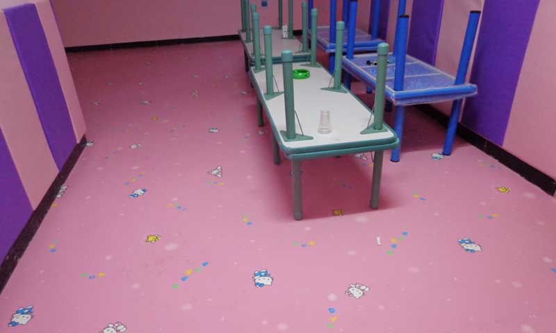 湖北十堰市幼儿园卡通pvc小猪视频官网下载胶 湖北十堰市竹山县宝丰镇幼儿园卡通pvc地胶
