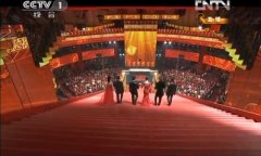 2013年央视春晚舞台小猪视频官网下载