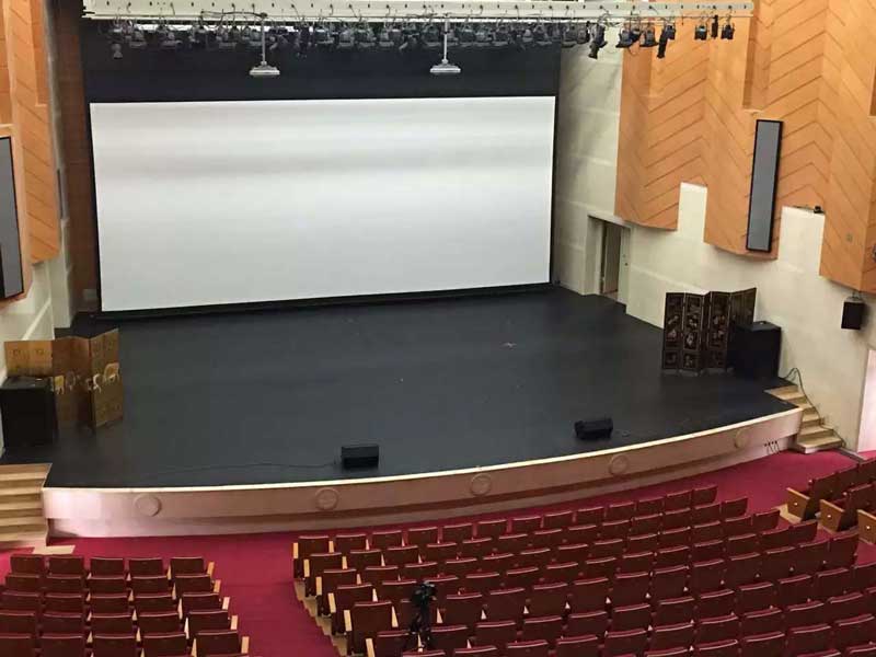 北京第一实验小学舞台小猪视频官网下载 北京第一实验小学舞台小猪视频官网下载